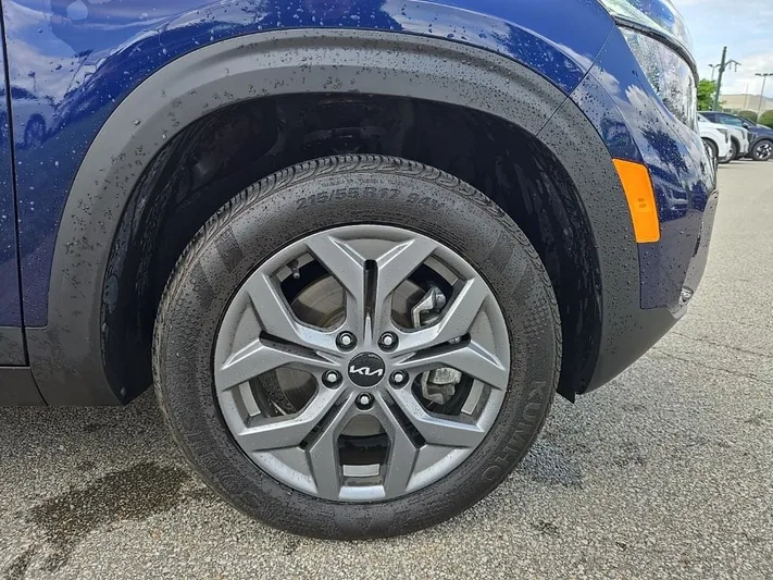 2024 Kia Seltos - view 24