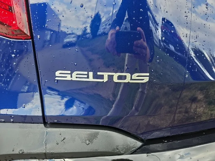 2024 Kia Seltos - view 29
