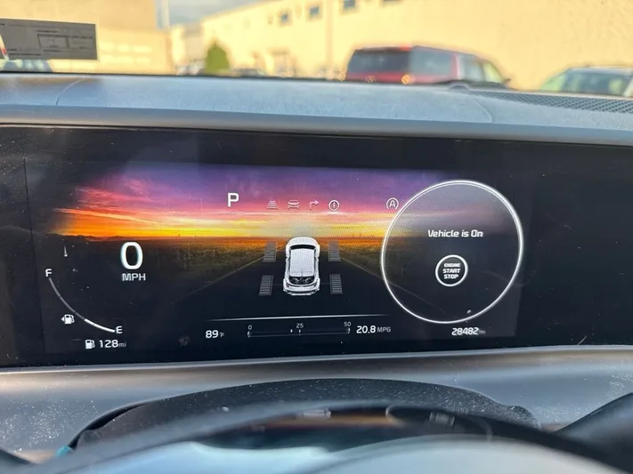 2024 Kia Seltos - view 6