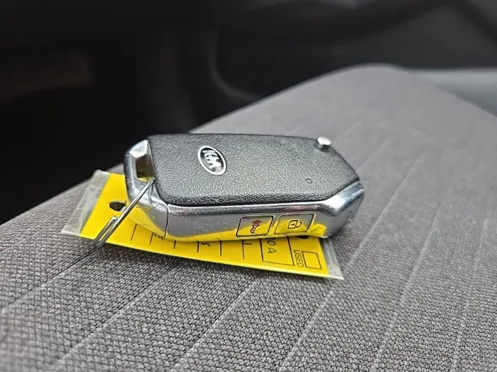 2021 Kia Seltos - view 13