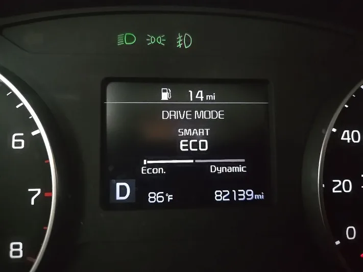 2021 Kia Seltos - view 18
