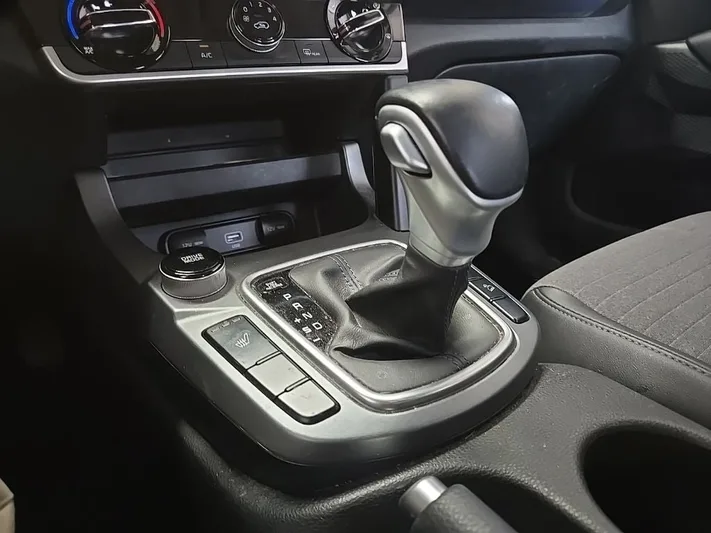 2021 Kia Seltos - view 21