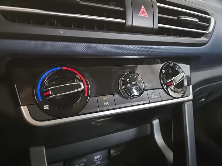 2021 Kia Seltos - view 23