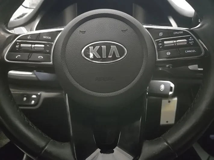 2021 Kia Seltos - view 27