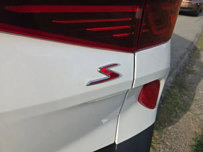2021 Kia Seltos - view 5