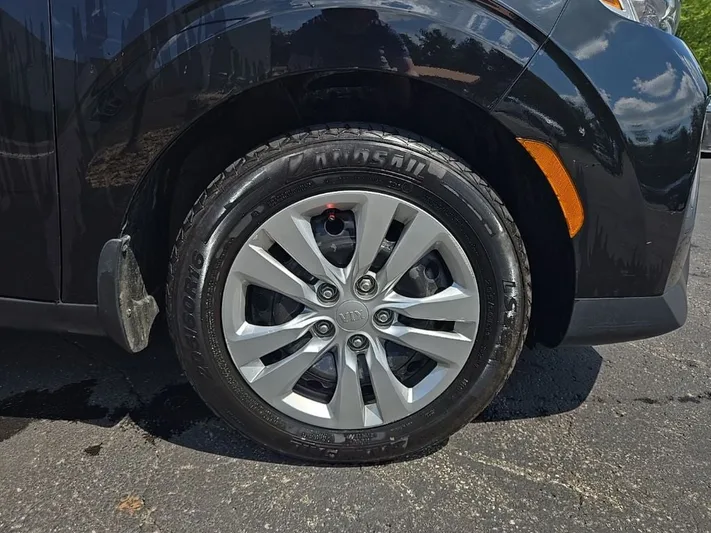 2020 Kia Soul - view 32