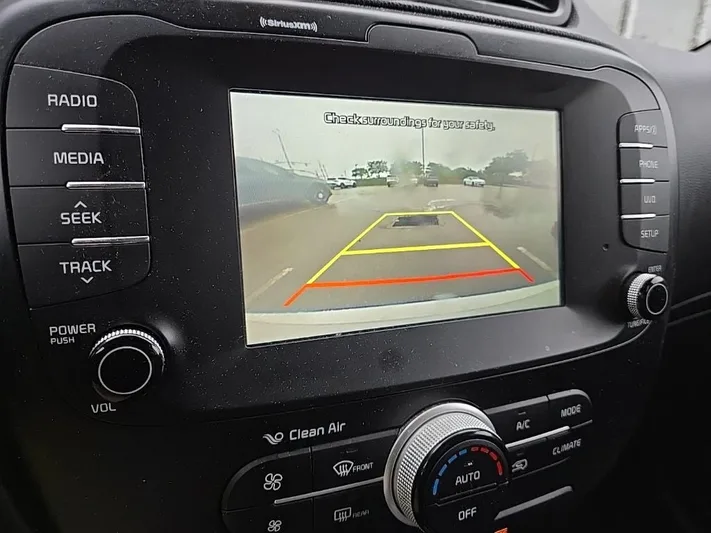 2018 Kia Soul - view 21