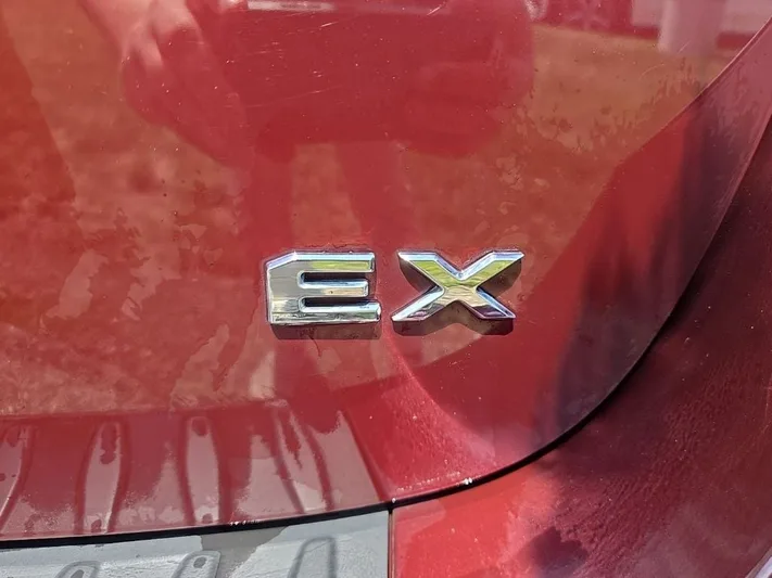 2018 Kia Sedona - view 4