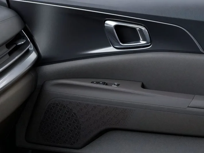 2026 Kia Carnival - view 25