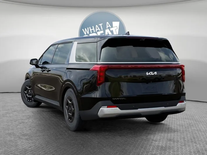 2026 Kia Carnival - view 4