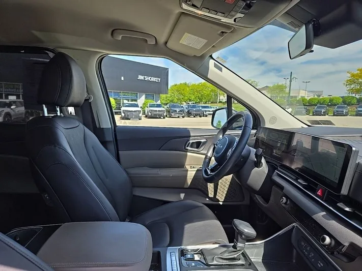 2025 Kia Carnival - view 36