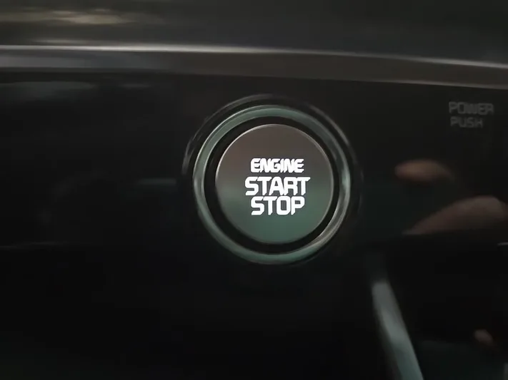 2022 Kia Carnival - view 27