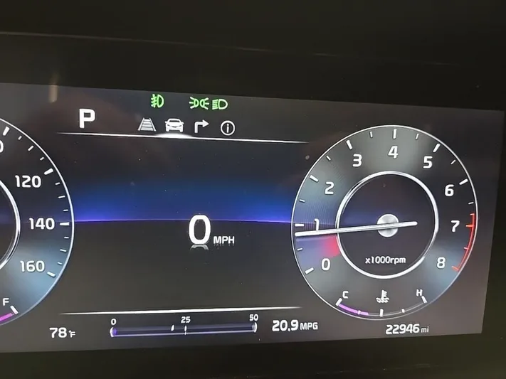 2024 Kia Carnival - view 21
