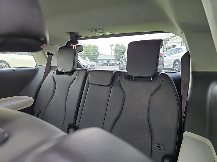 2024 Kia Carnival - view 33