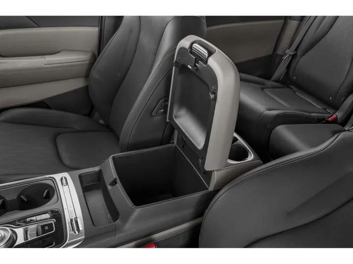 2027 Kia Carnival - view 22