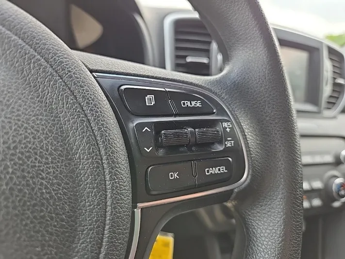 2018 Kia Sportage - view 15