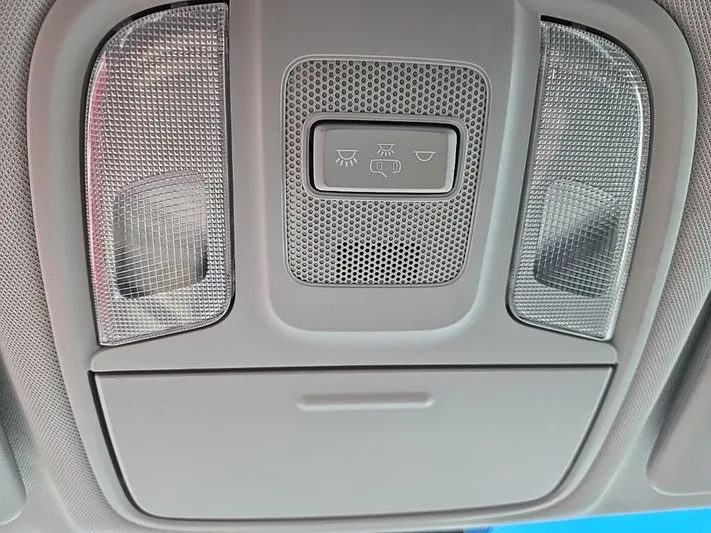 2018 Kia Sportage - view 26