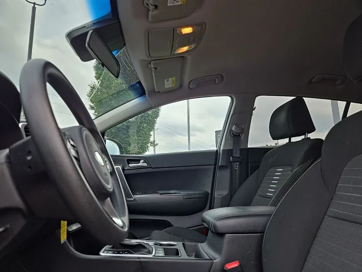 2018 Kia Sportage - view 29