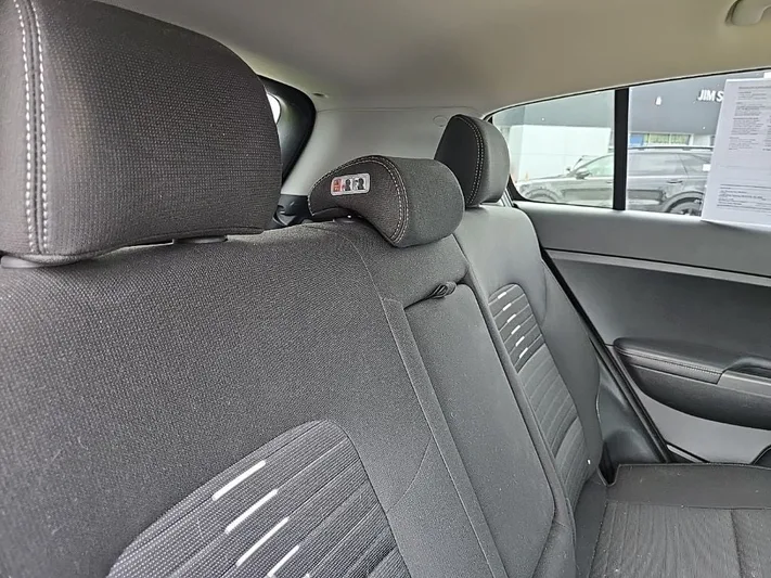 2018 Kia Sportage - view 31