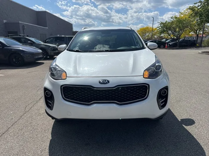 2018 Kia Sportage - view 2