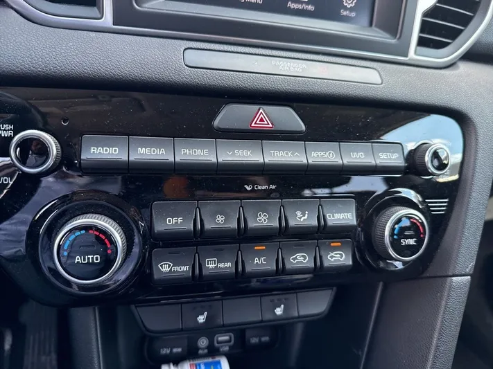 2018 Kia Sportage - view 8
