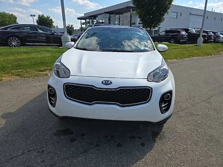 2019 Kia Sportage - view 12