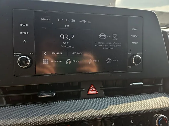 2023 Kia Sportage - view 22