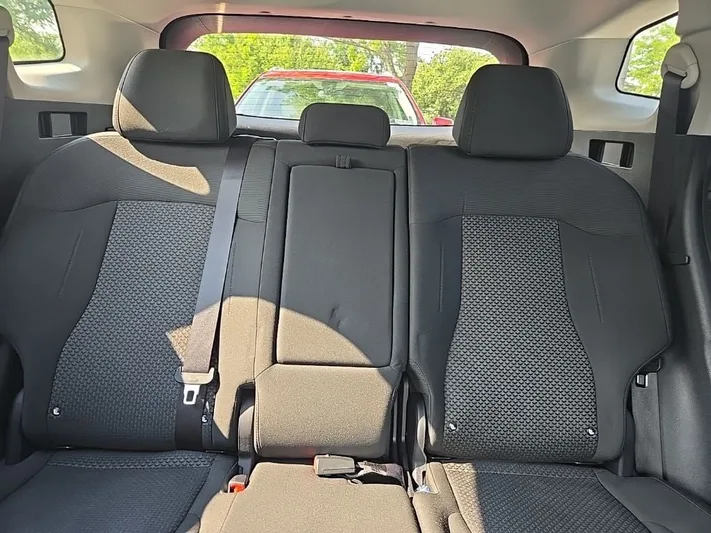 2023 Kia Sportage - view 29
