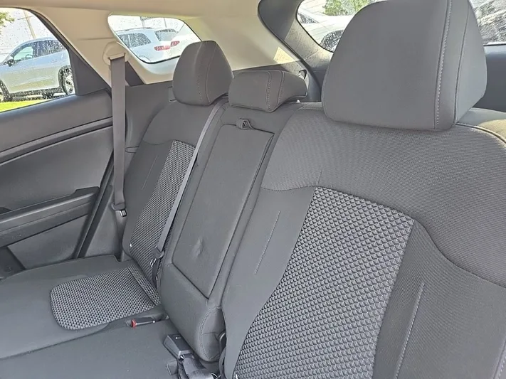 2023 Kia Sportage - view 32