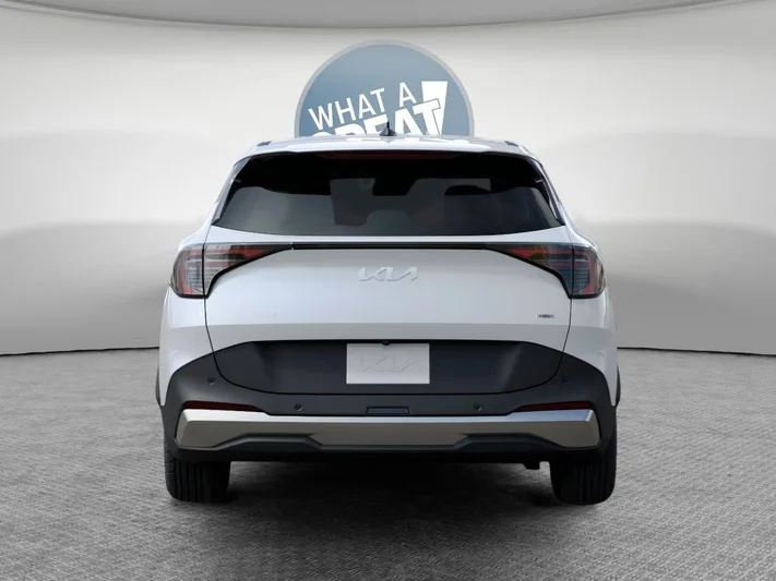 2026 Kia Sportage - view 13