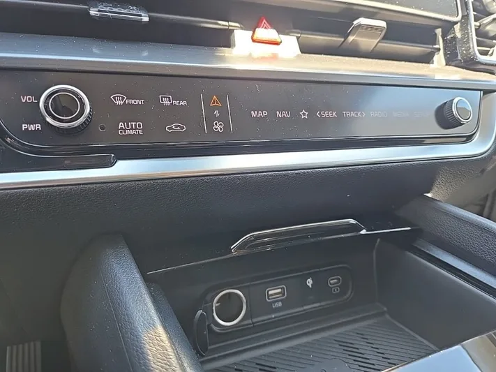 2023 Kia Sportage - view 32
