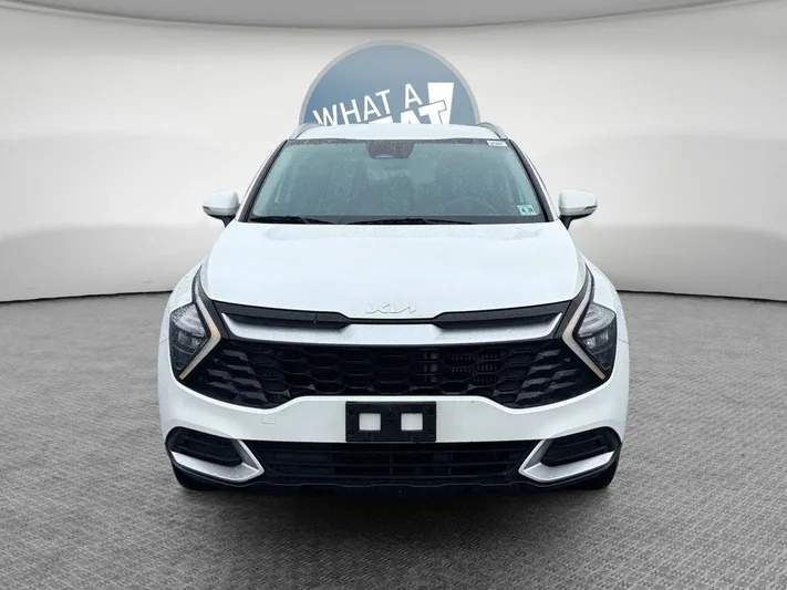 2023 Kia Sportage - view 9