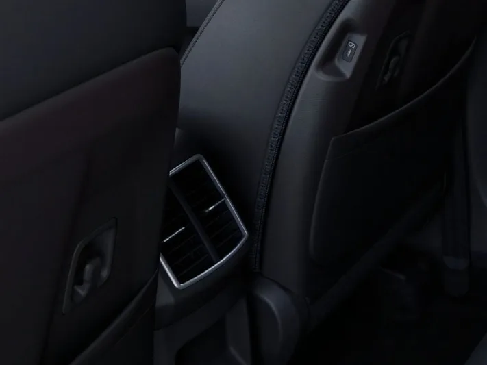 2026 Kia Sportage - view 26