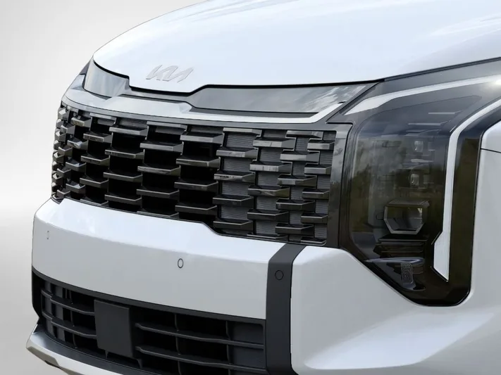 2027 Kia Sportage - view 12