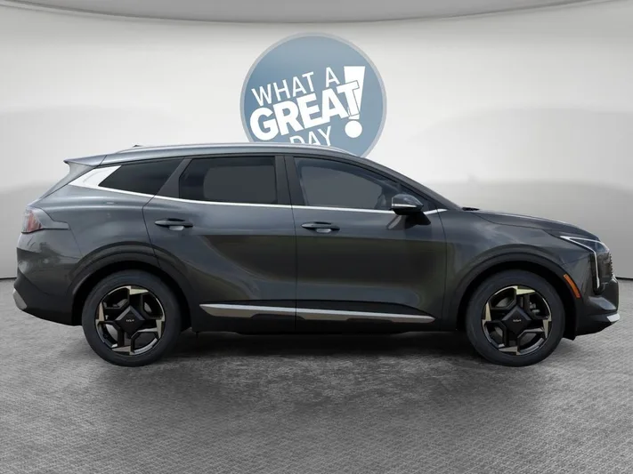 2027 Kia Sportage - view 7