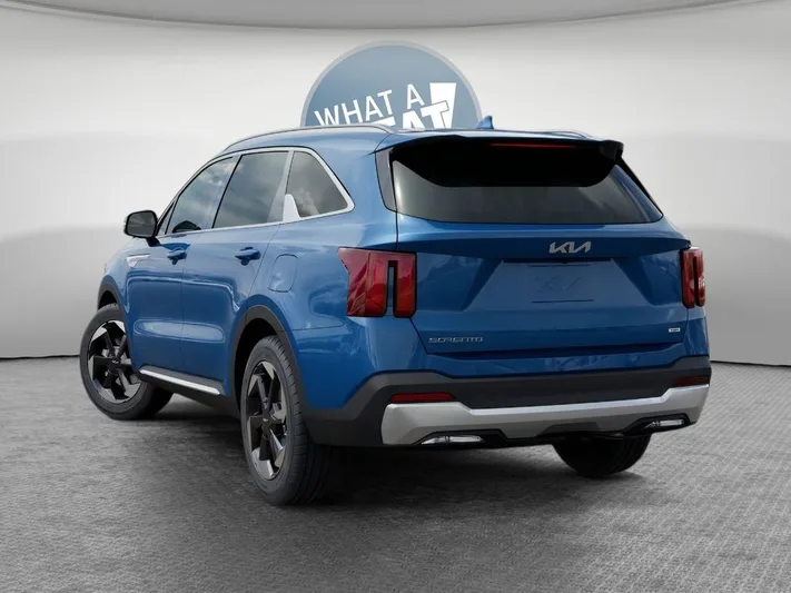 2026 Kia Sorento - view 4