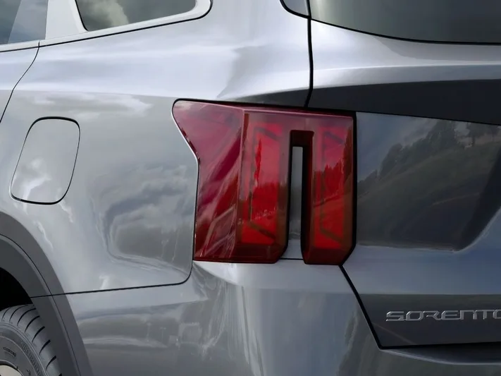 2026 Kia Sorento - view 11