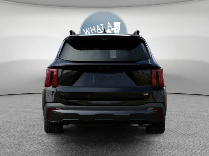 2026 Kia Sorento - view 13