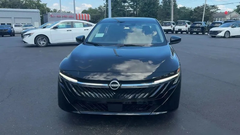 2027 Nissan Sentra SV, photo 32