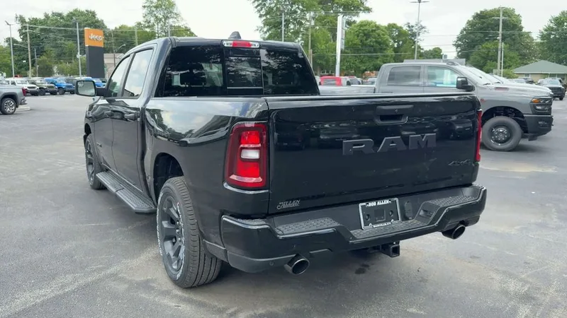 2026 Ram 1500 Express, photo 61