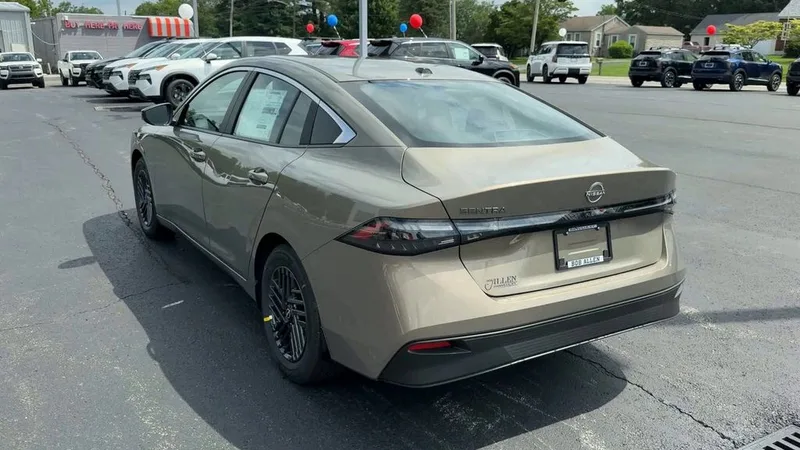 2026 Nissan Sentra SV, photo 35