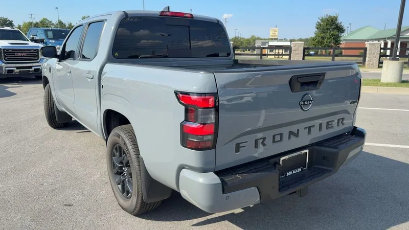 2026 Nissan Frontier SV, photo 35