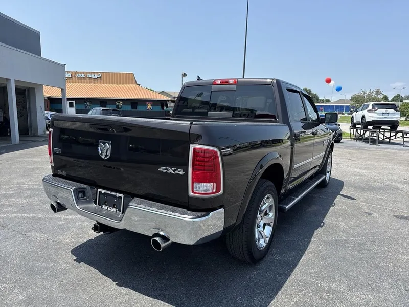 2016 Ram 1500 Laramie, photo 27