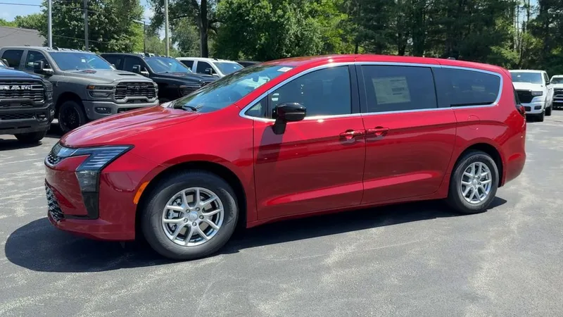2027 Chrysler Pacifica Select, photo 61