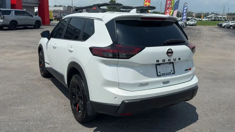 2025 Nissan Rogue Rock Creek, photo 36
