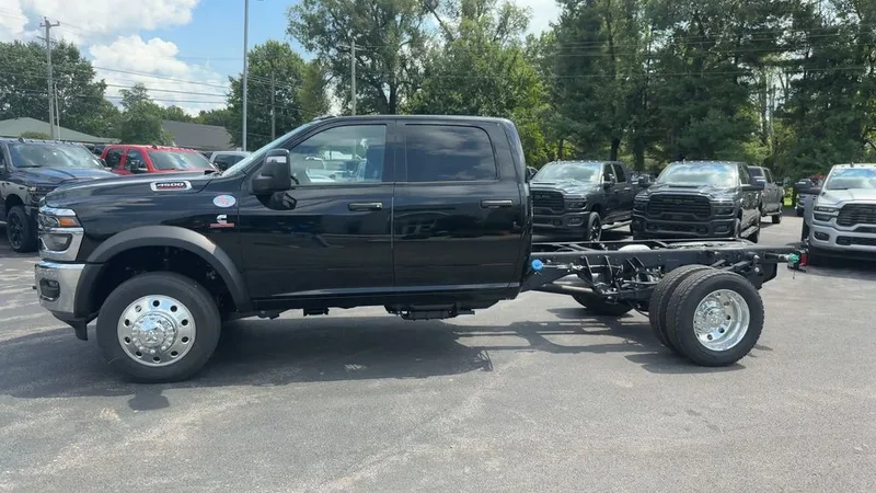 2026 Ram 4500HD Tradesman, photo 57