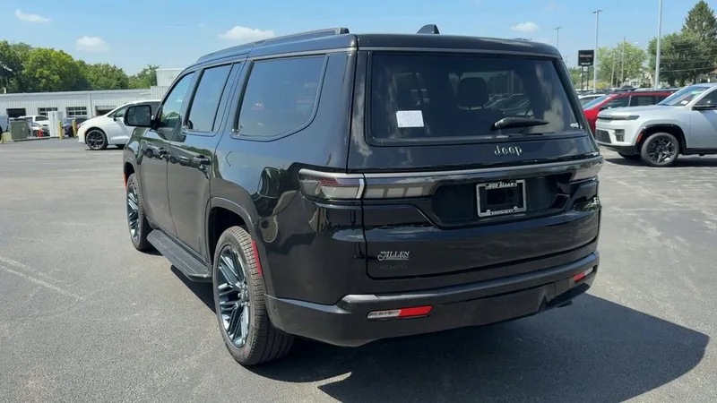 2026 Jeep Grand Wagoneer 85th Anniversary Edition, photo 65