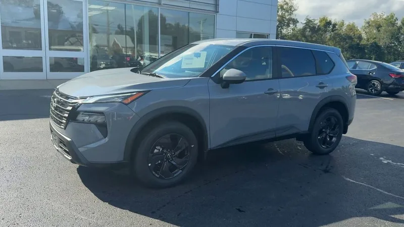 2026 Nissan Rogue SV, photo 34