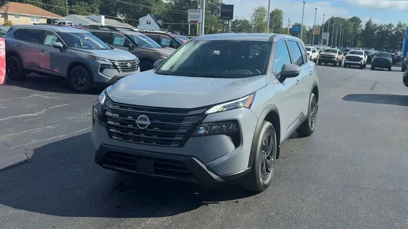 2026 Nissan Rogue SV, photo 33