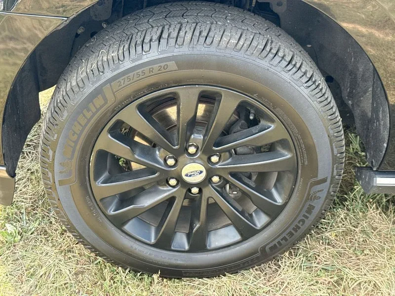 2019 Ford Expedition Max Limited, photo 29